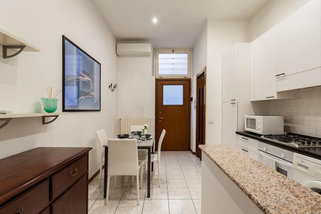 Luxury Loft On The Duomo Wifi & Netflix Apartment Milano Exterior foto