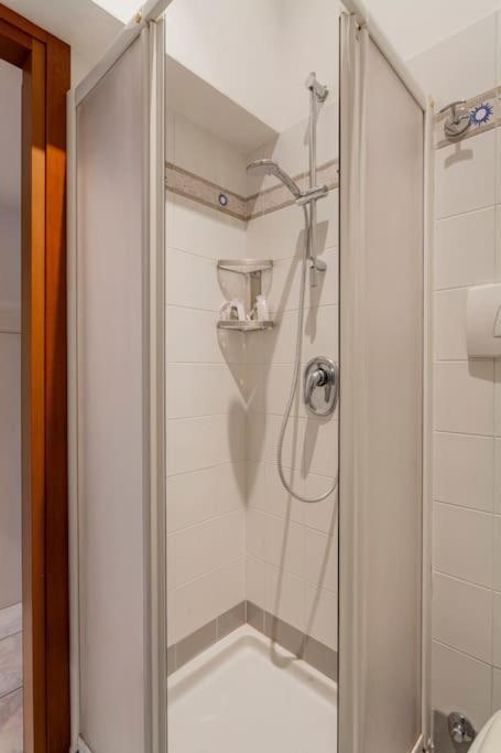 Luxury Loft On The Duomo Wifi & Netflix Apartment Milano Exterior foto